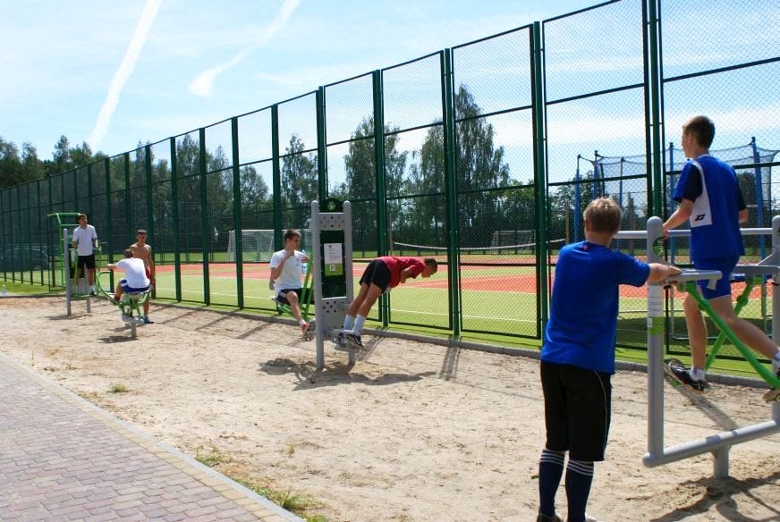 outdoor fitness